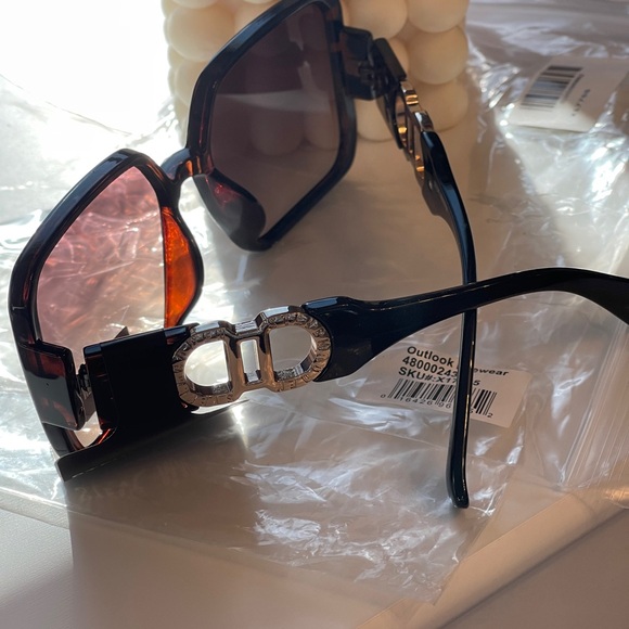 STEVE MADDEN Dark Tinted Square In Aleric Multi Sunglasses 100% UV Protection - Picture 11 of 13